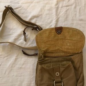 Fossil beige shoulder bag